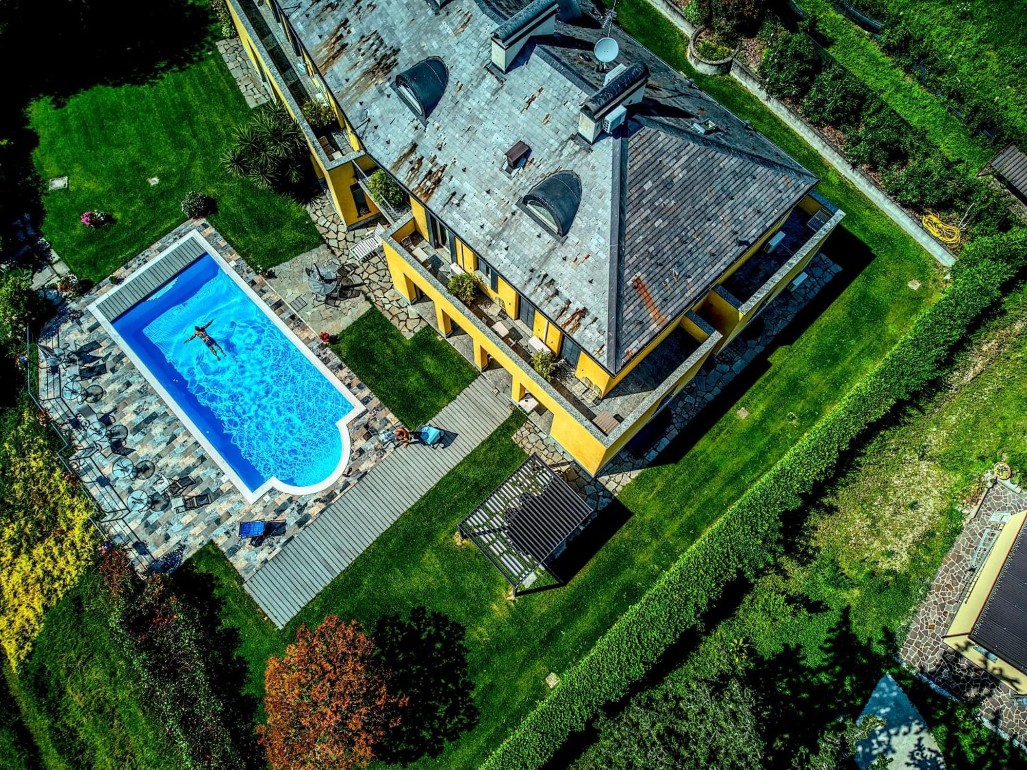 Montebello Lake 레코 외부 사진